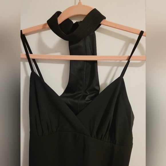 Dance & Marvel Black dress with choker collar - Picture 4 of 5